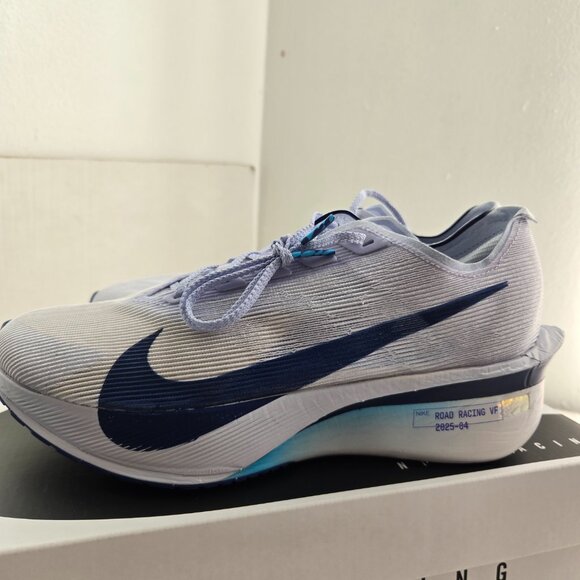 Nike VaporFly 4 Women’s Racing Sneakers – White/Blue – Size 10 - Picture 6 of 6